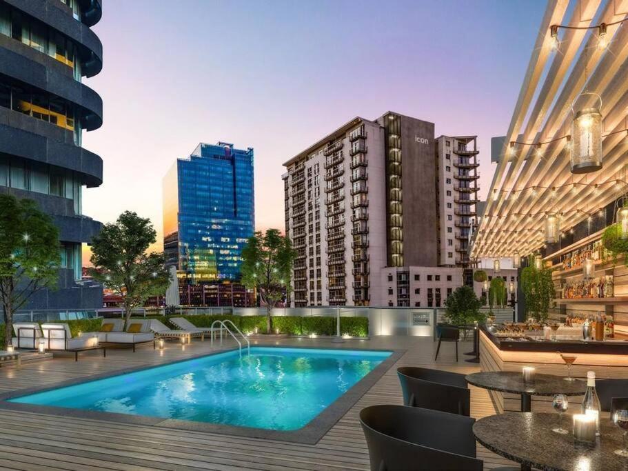 Stunning 1-Bedroom Apartment With Mountain Views Cape Town Exterior foto